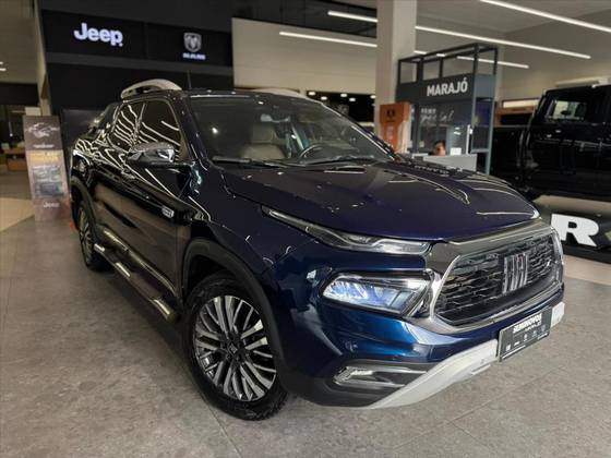 FIAT TORO 2.0 16V TURBO DIESEL RANCH 4WD AT9 FIAT TORO 2.0 16V TURBO DIESEL RANCH 4WD AT9